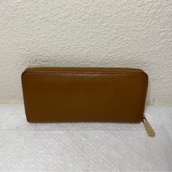 Michael Kors Est.1981 Wallet - Picture 2 of 4